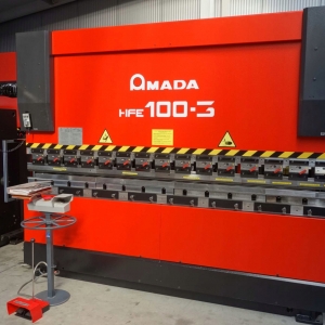 AMADA HFE 100t x 3100 CNC 8 osi