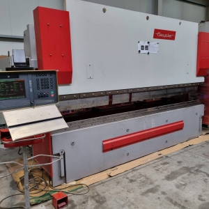Beyeler 100 t x 4100 mm 6osi CNC