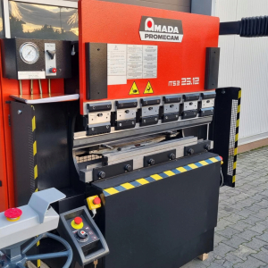 AMADA ITS2 25 t x 1250 4 osie CNC
