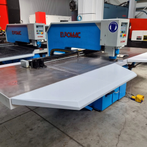 Wykrawarka prasa Euromac CX 1000x5000 mm 30ton CNC