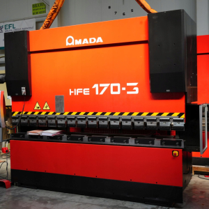 AMADA HFE 170 t x 3100 CNC 8 osi rb. 2000